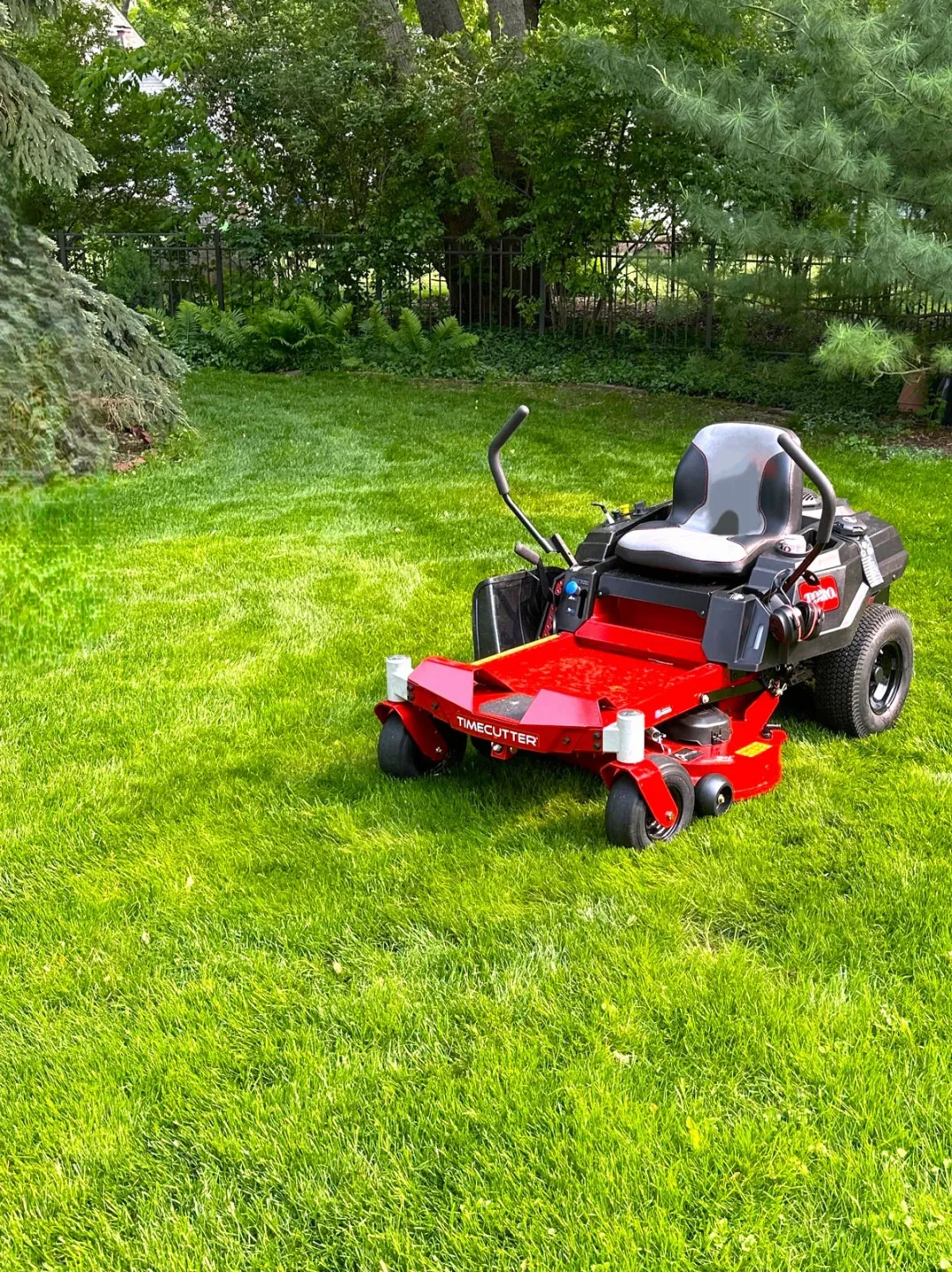 Lawn Mowing in Brisbane by Aaron's Mowing
