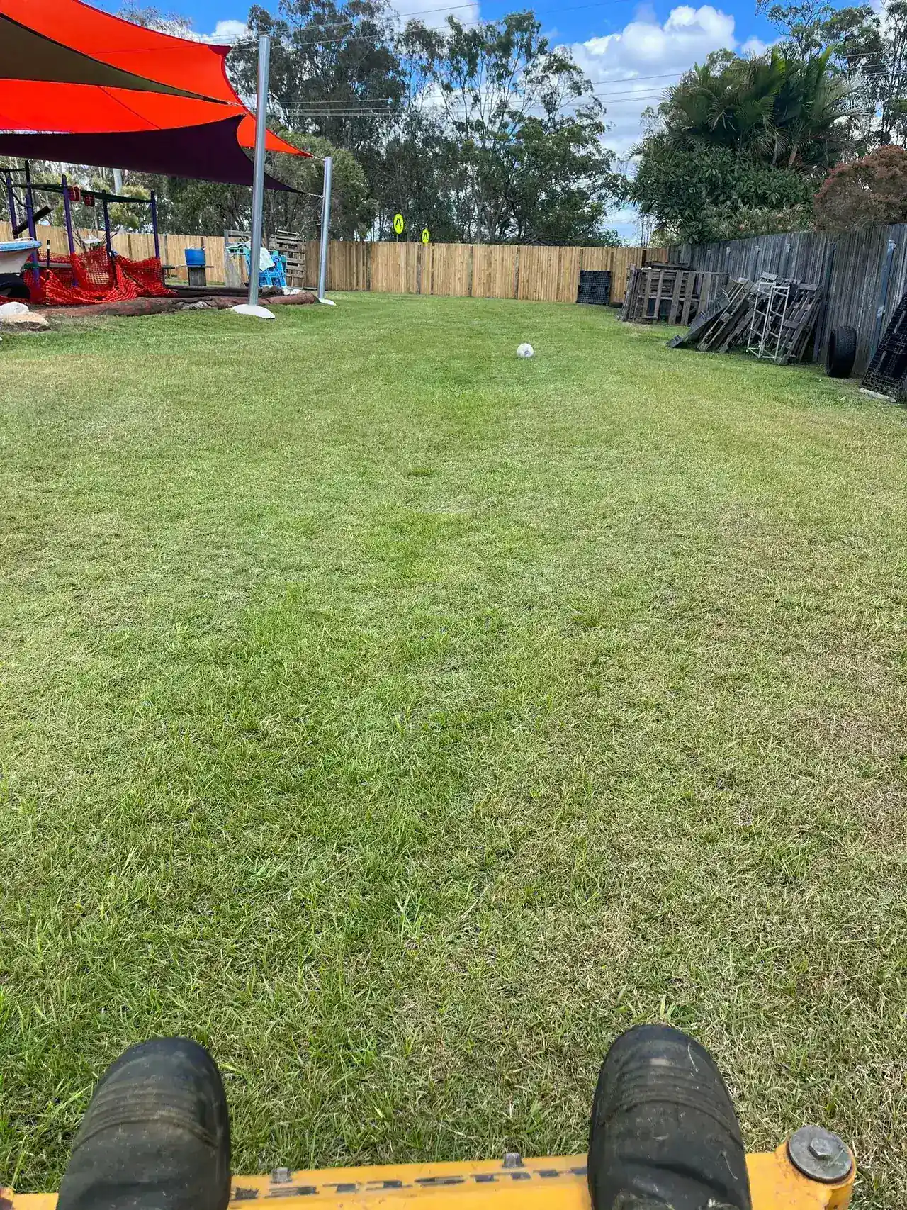 Lawn image from Always Handy public site
