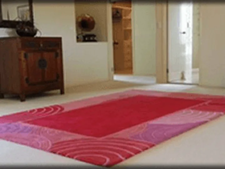 Carpet steam cleaning by Aussie Carpet & Pest