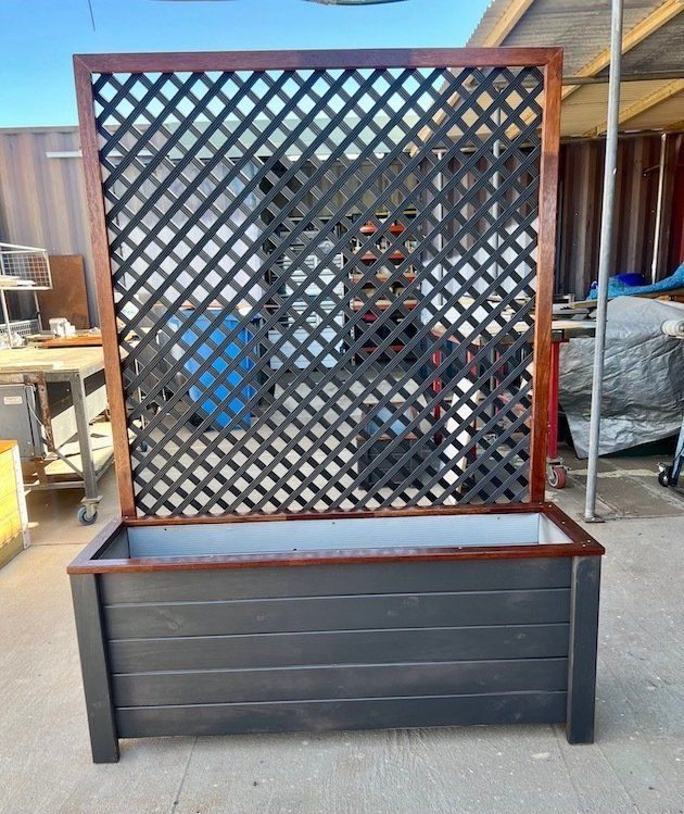 Lattice Box High view 2
