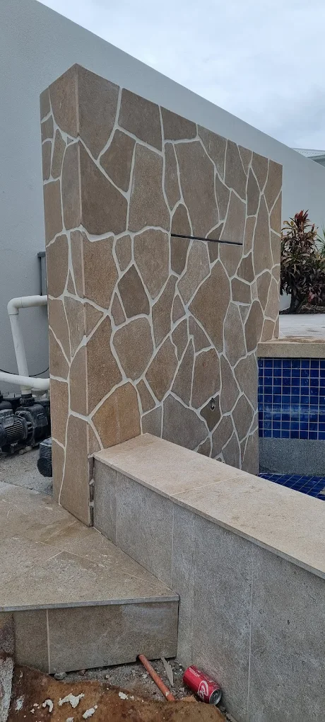 Crazy Pavers Tiling detail