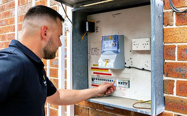 Local Bulimba electrician