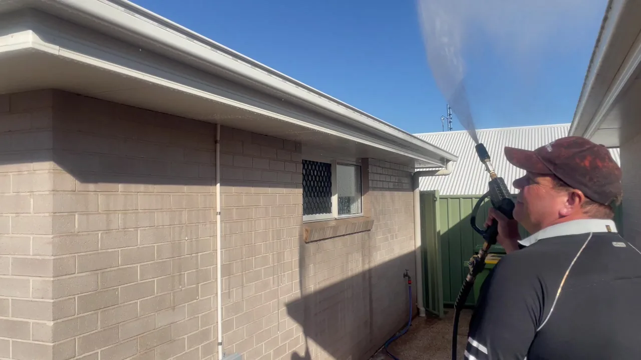 Bulimba House Washing soft washing a house exterior