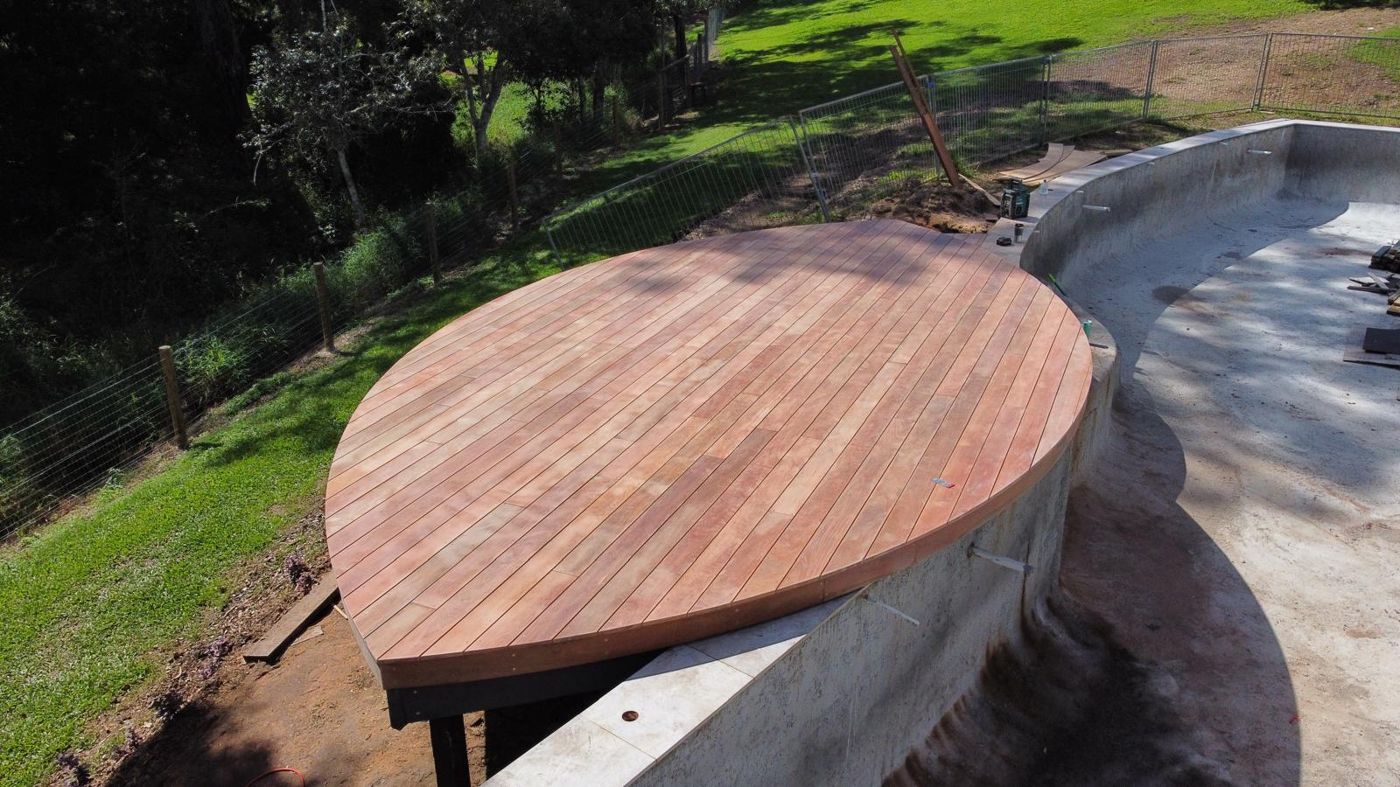 Custom circular timber feature deck built by C3L Carpentry & Joinery in Brisbane