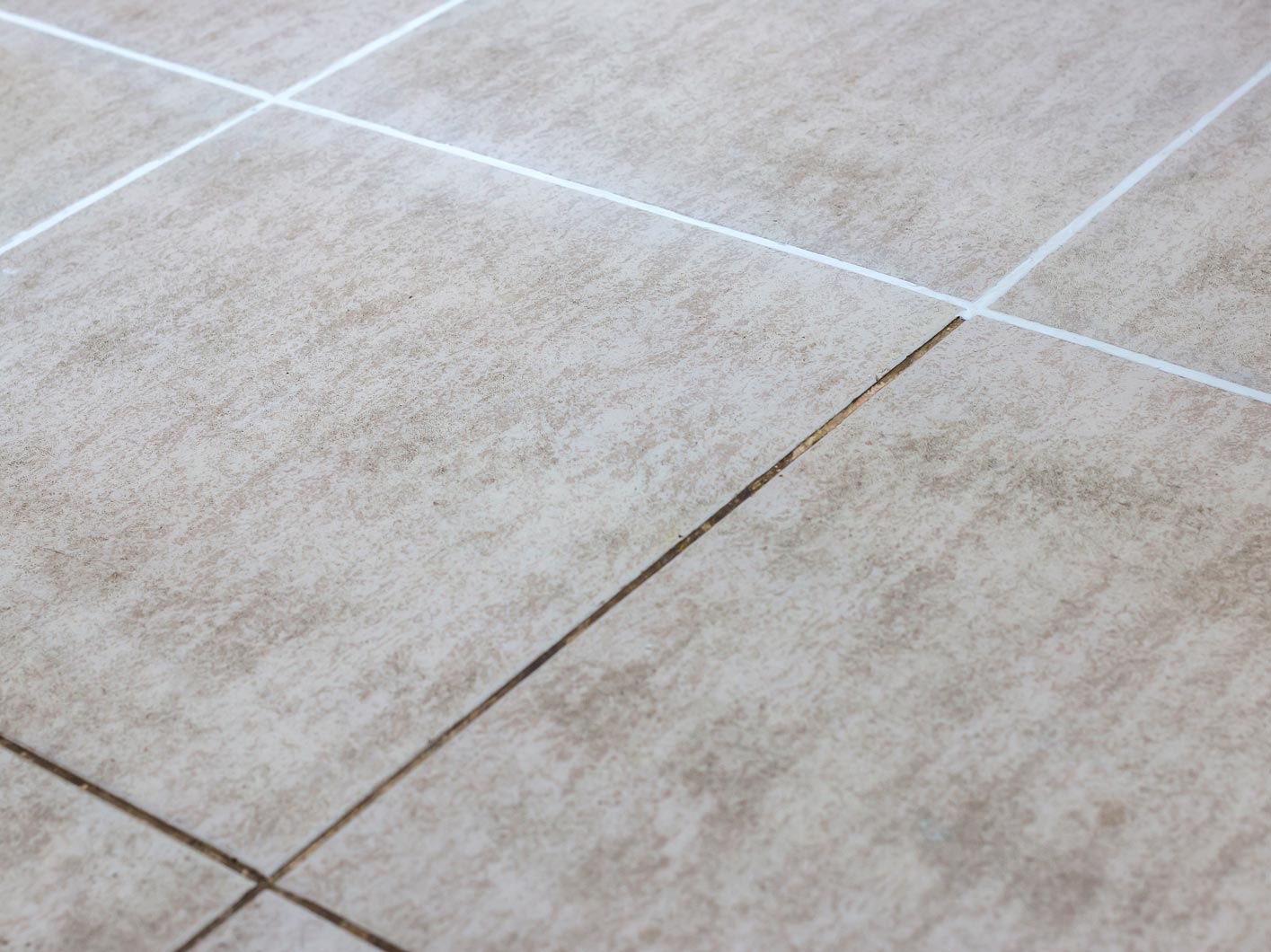 Tile & Grout Cleaning on the Gold Coast