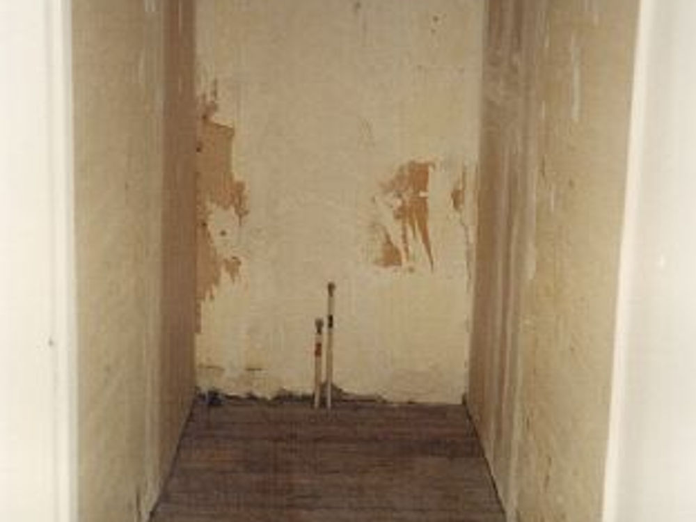 bathroom before installation