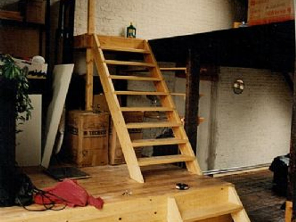 steps in Antwerp loft