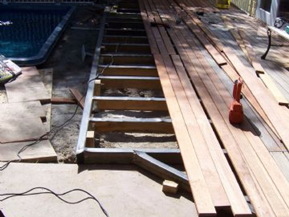 1- installing low deck (during)