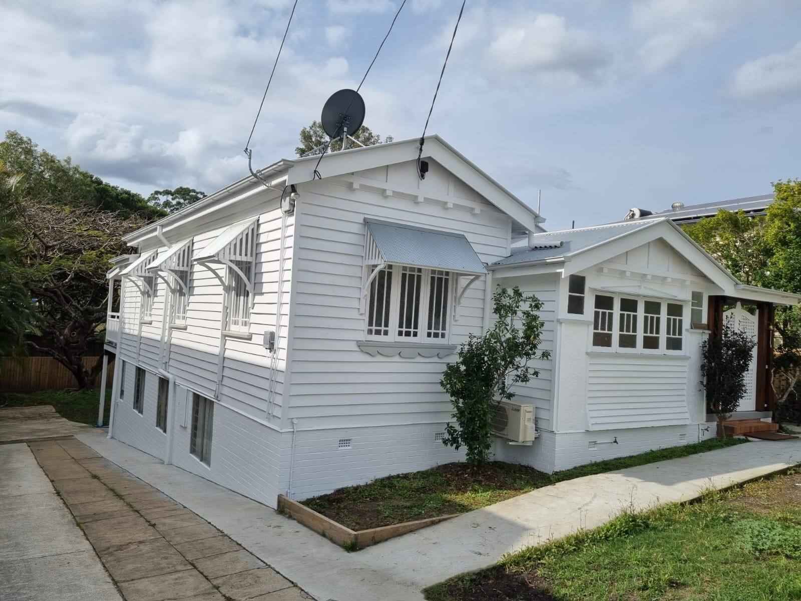 Queenslander Painting example