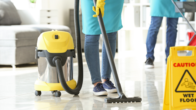 Deluxe Cleaning Group team at work