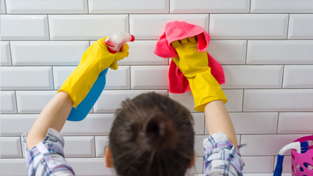 Tiles and grout cleaning Brisbane