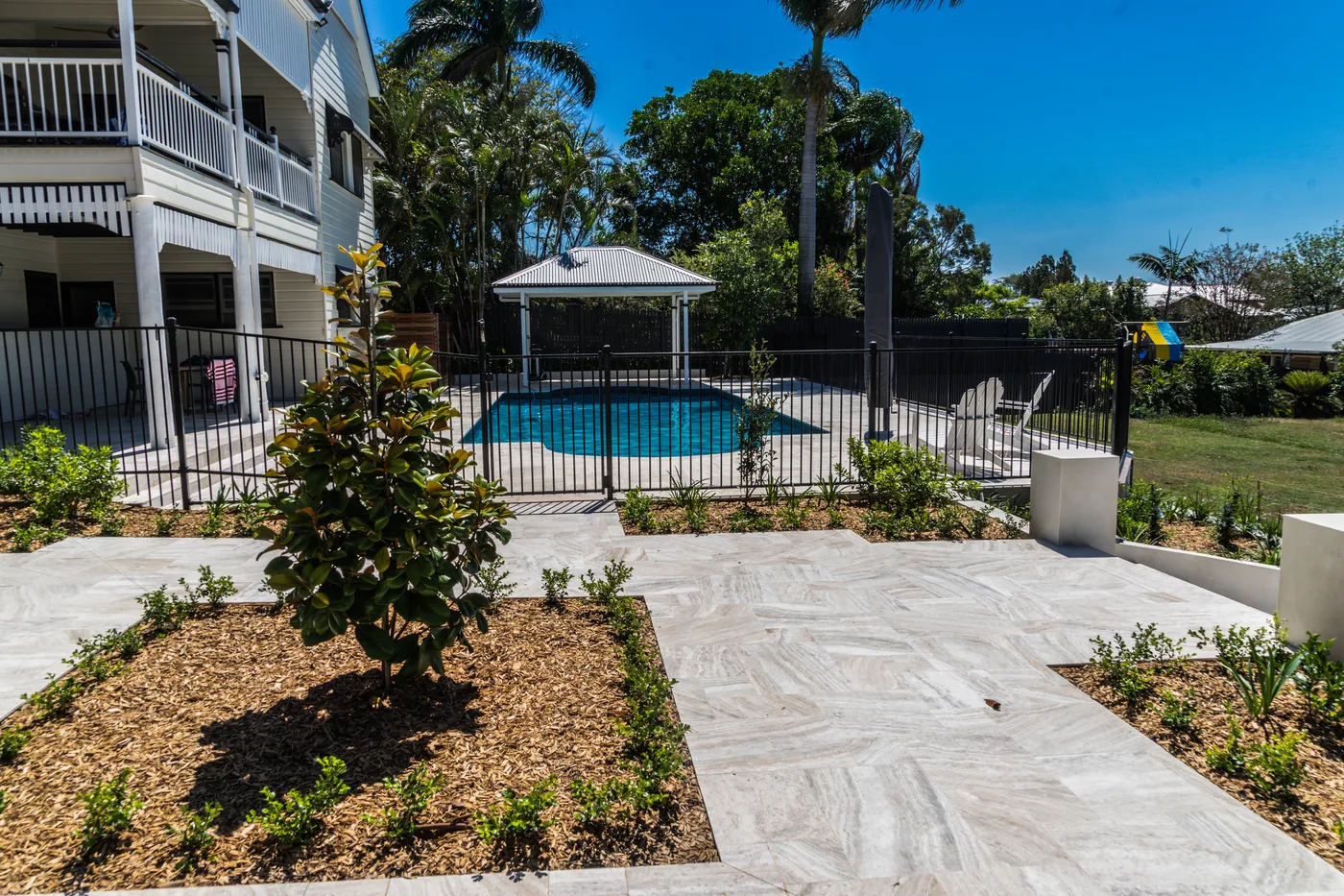 Garden installation & turf by Designer Image