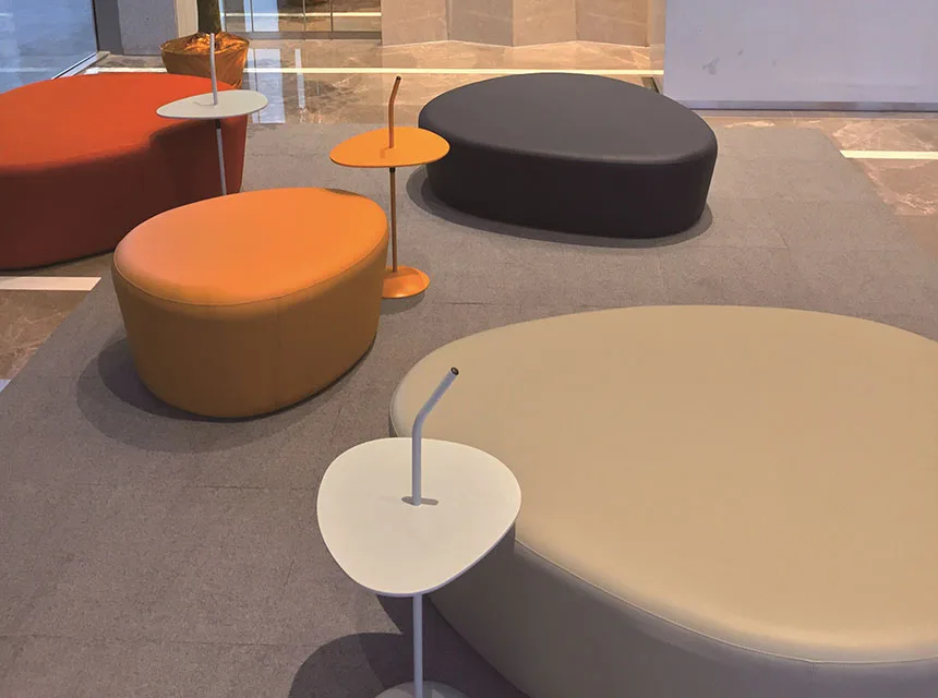 LOTUS POUF view 5