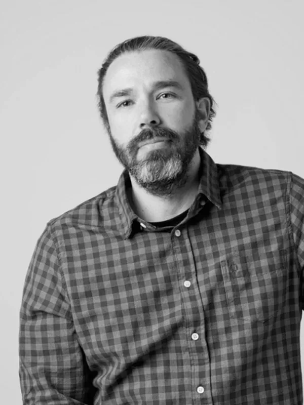Chris De La Motte, Senior Editor at ENTHRAL.