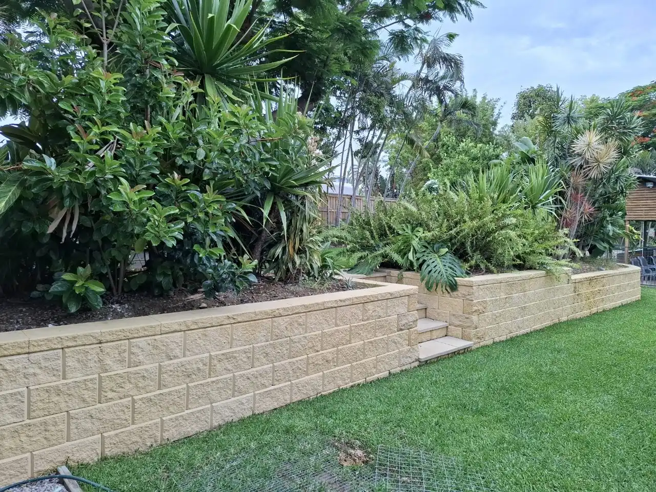 Wynnum 2023 - Retaining wall replacement