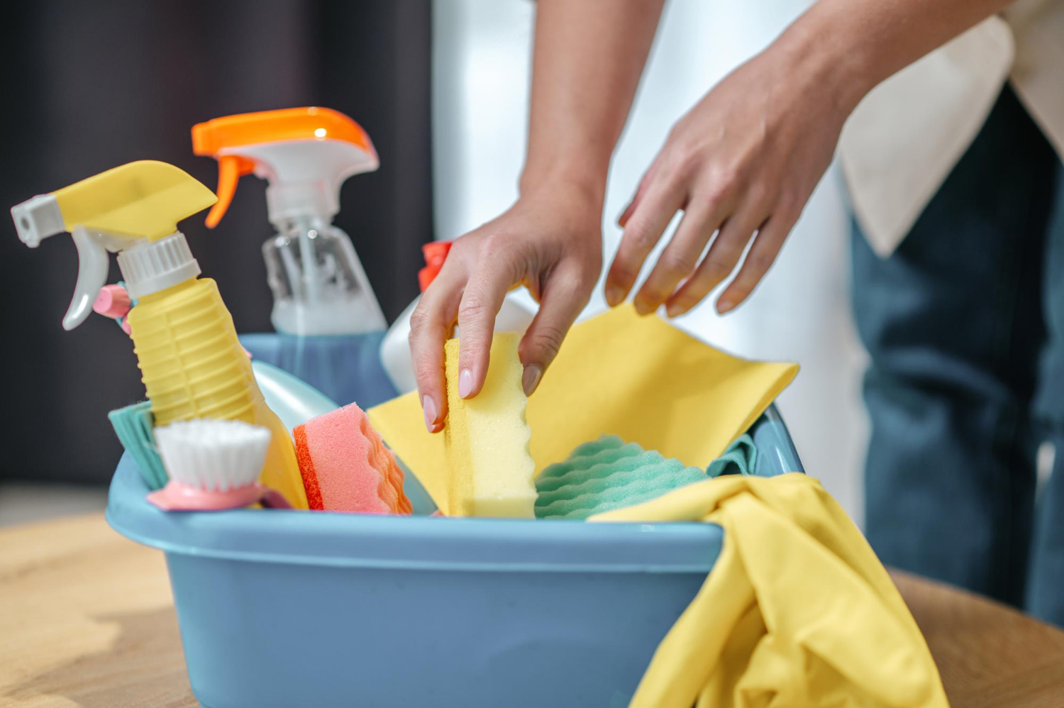 Good Bond Cleaning team providing professional service