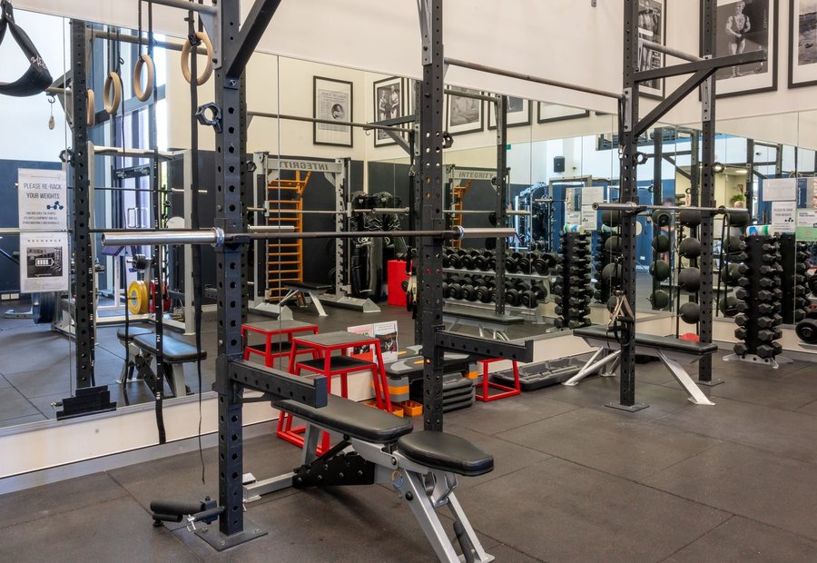 24/7 Gym Access at Banyo Fitness
