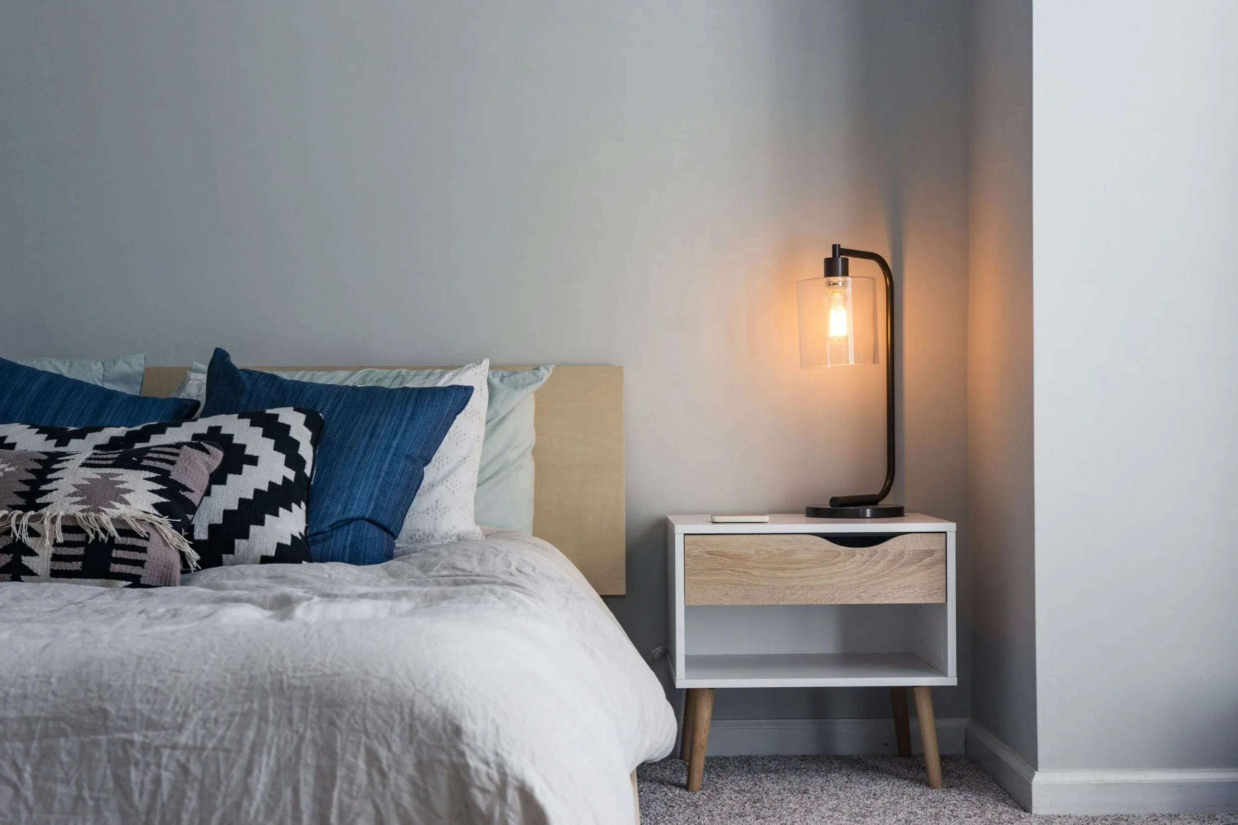Bedroom mattress cleaning setting