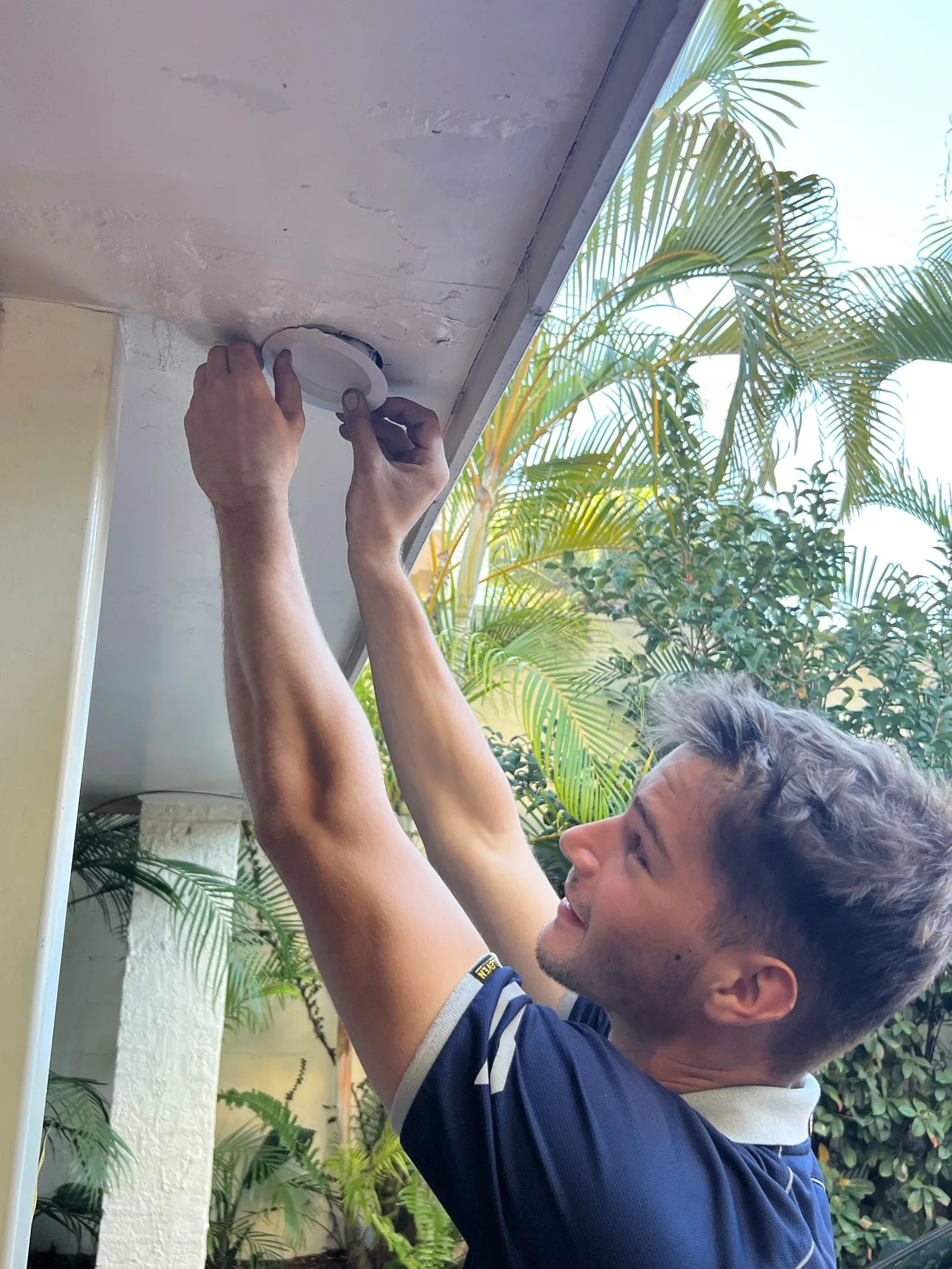 Local Electrical team completing electrical work in Brisbane