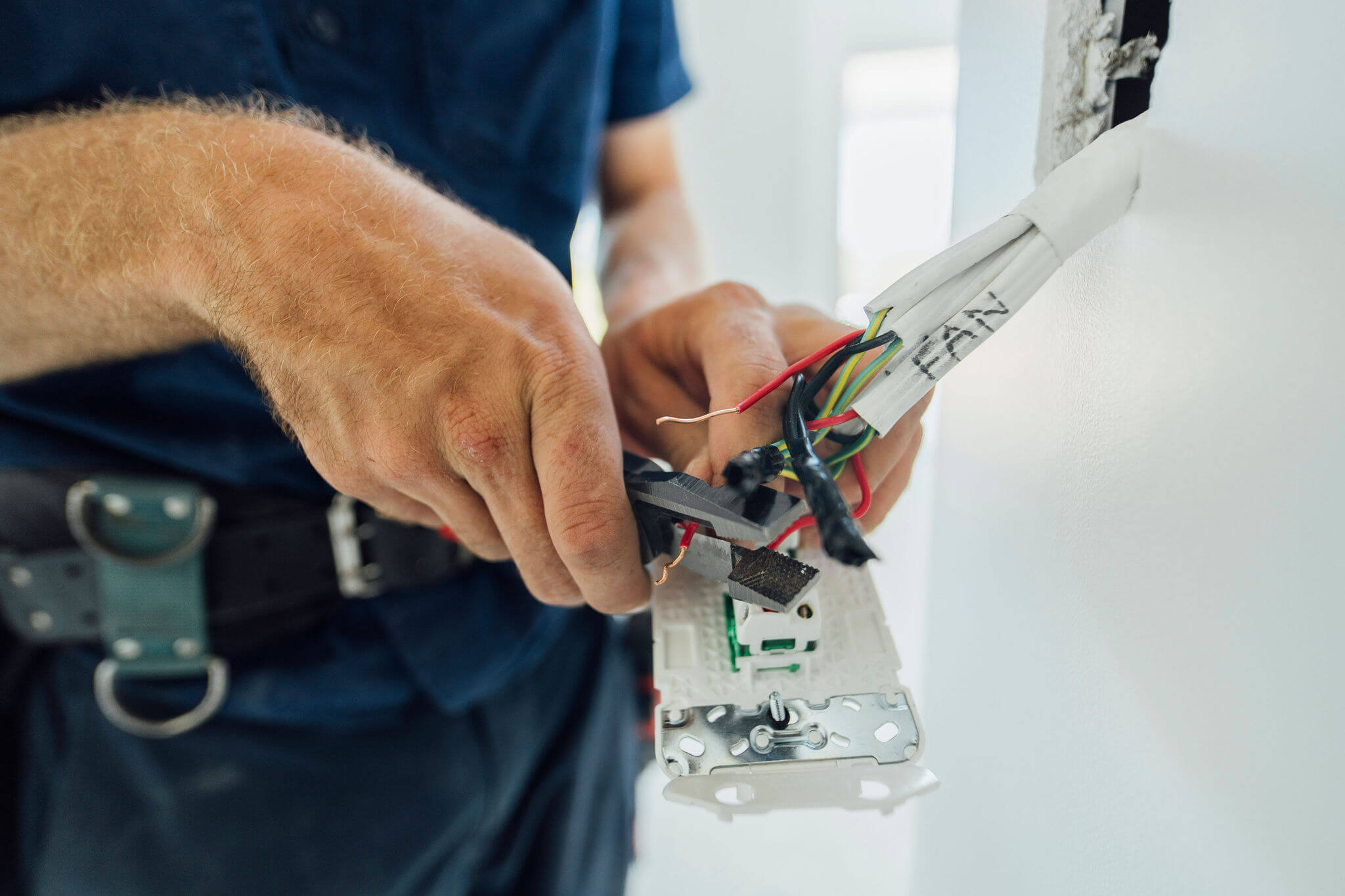 Electrician in Coorparoo, Brisbane