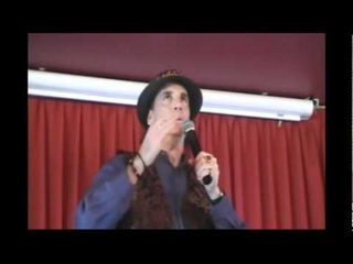 Watch Derek Redfern – Entertainer preview