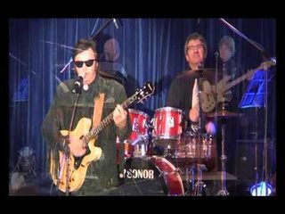 Watch JOE Piastrino As ROY - ROY Orbison Tribute preview