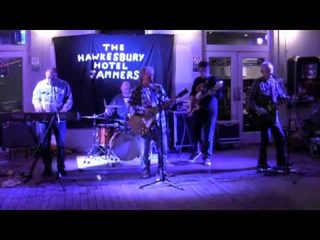 Watch YOUNG FELLAS – Neil Young Tribute preview