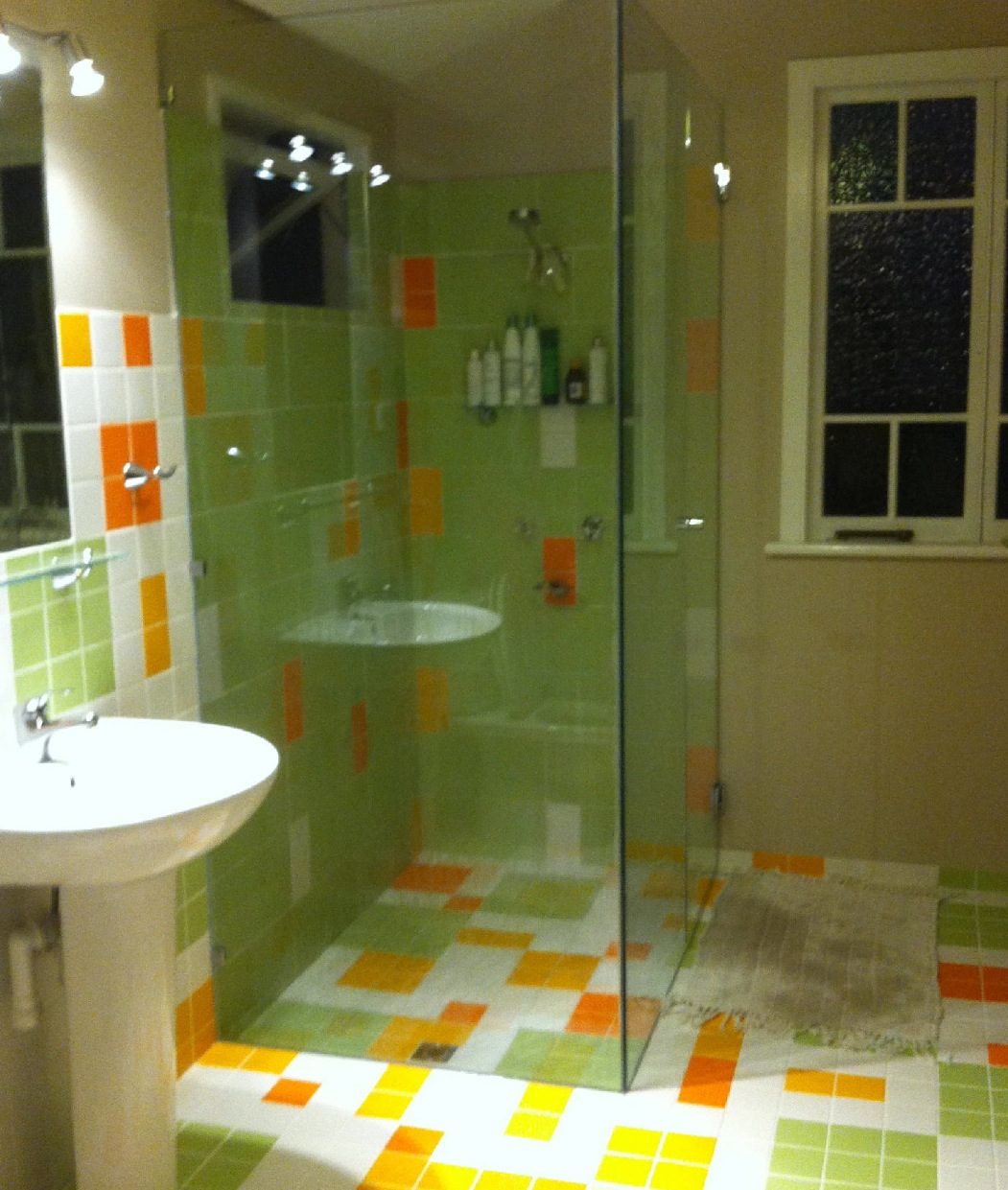 Mosaic-tiled bathroom renovation