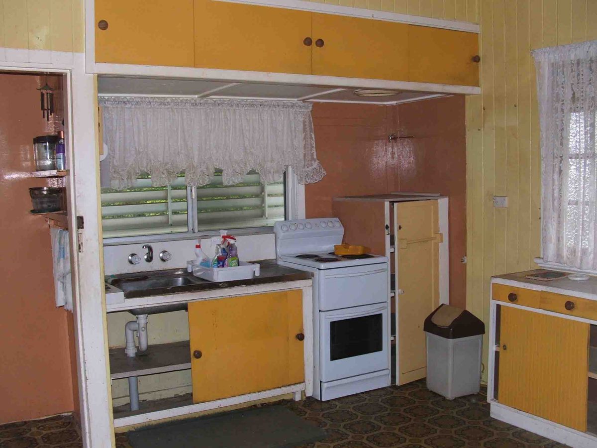 Original 1950s kitchen
