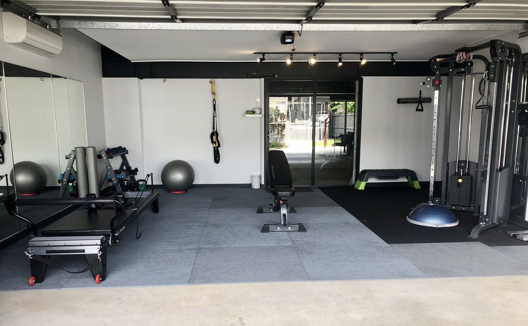 Private Wooloowin studio with training equipment
