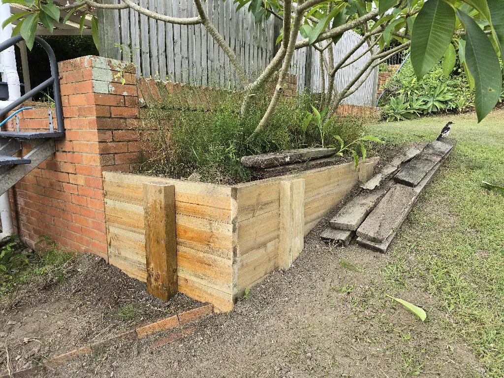 Garden Edge Retaining Wall Rebuild Coorparoo
