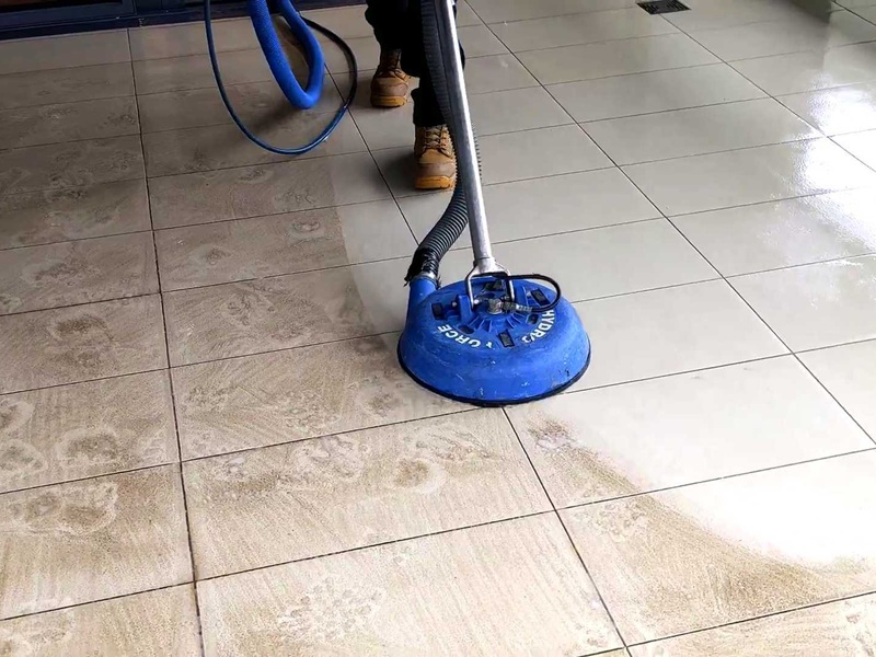 Tile and grout cleaning in Brisbane