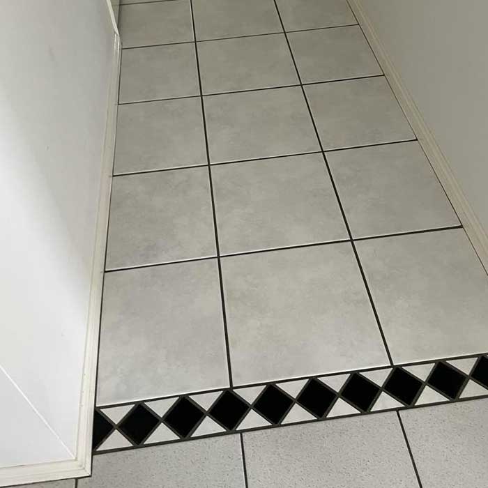 Grout cleaning result