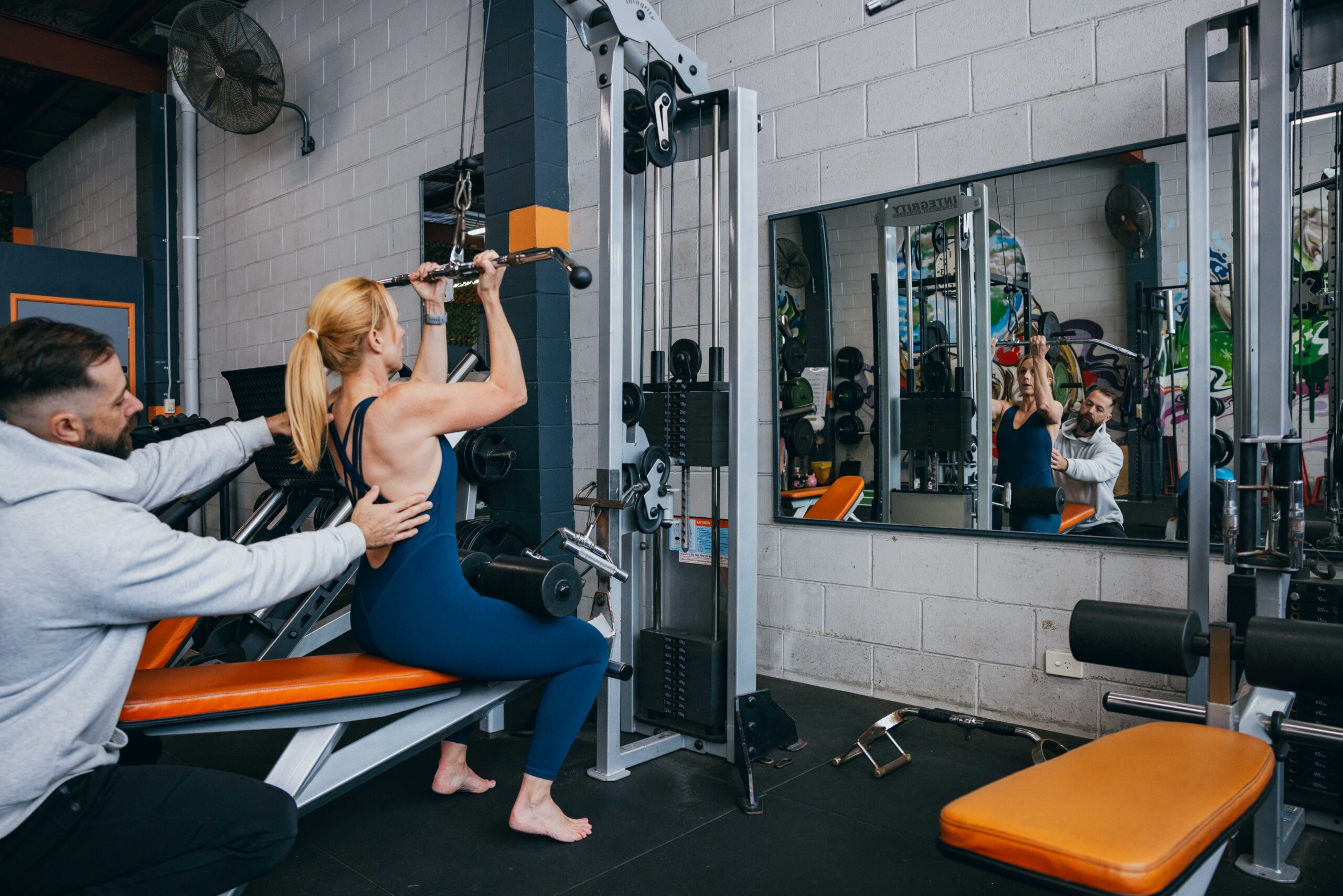 One-on-one personal training session at Phoenix Physique