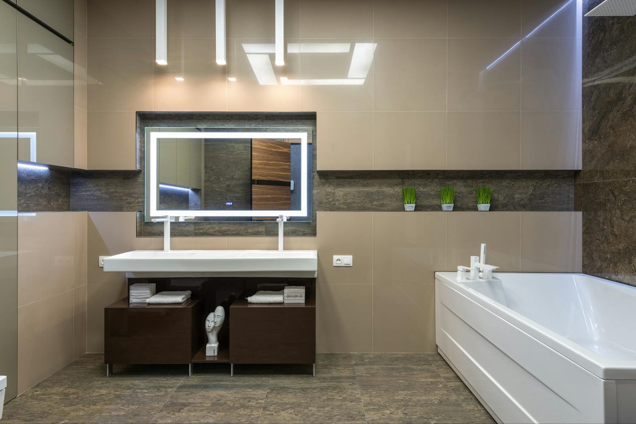 Tiled feature wall detail