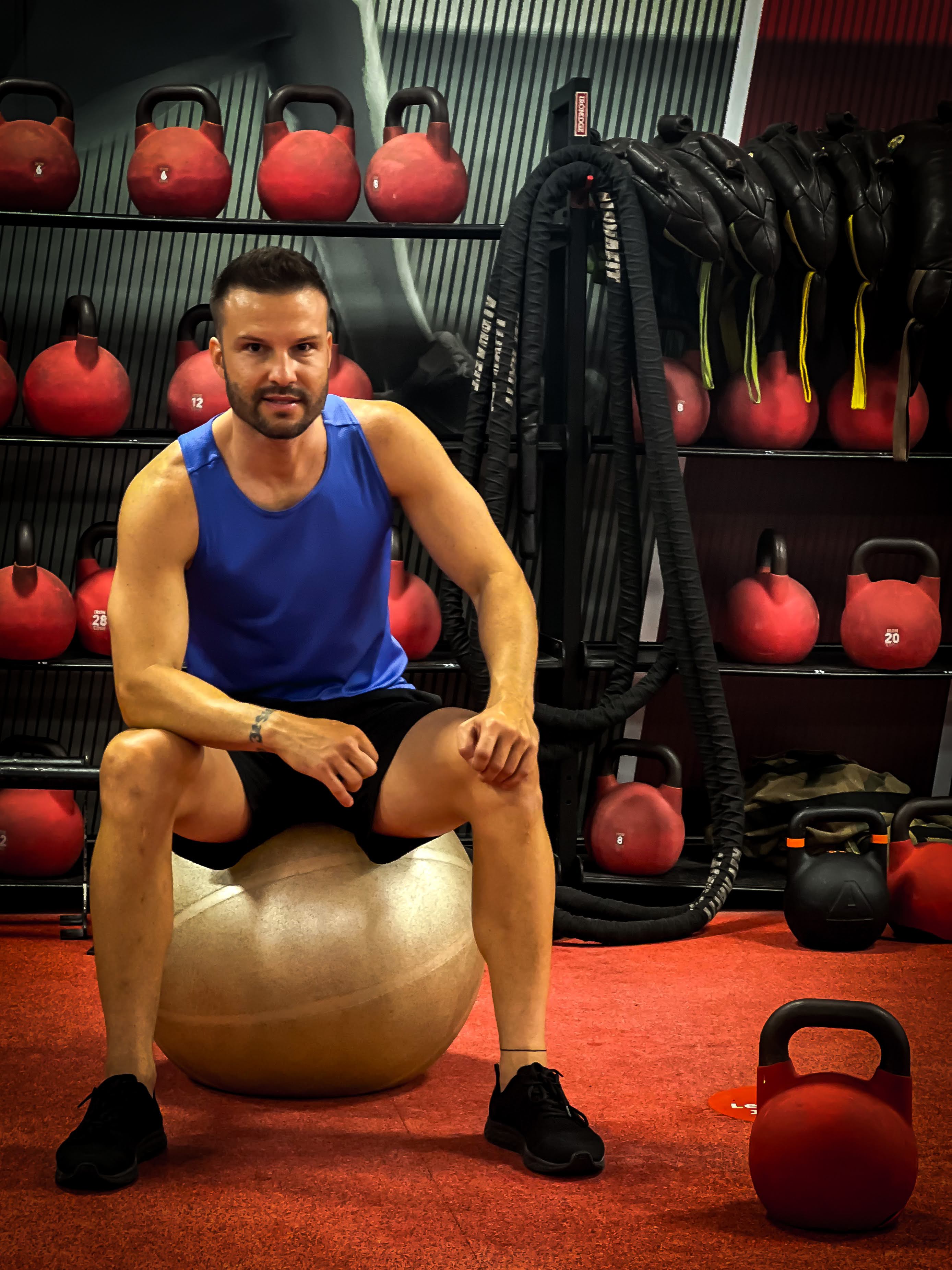 Rodrigo Lima contact and training studio