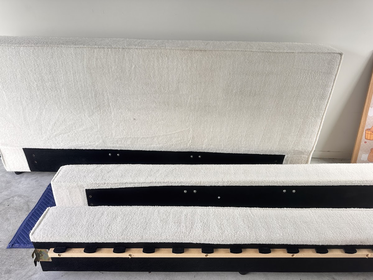 Cleaned white lounge upholstery