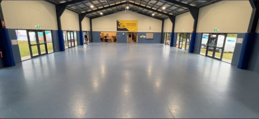 Vinyl floor before cleaning