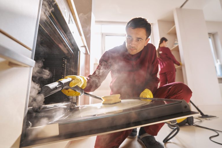Bond Cleaning