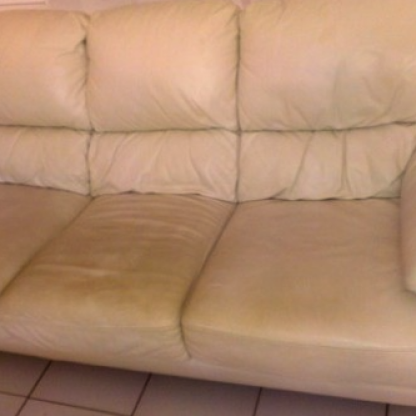Leather cleaning conditioning result