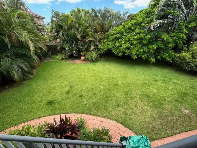 The Green Standard lawn and garden work in Brisbane