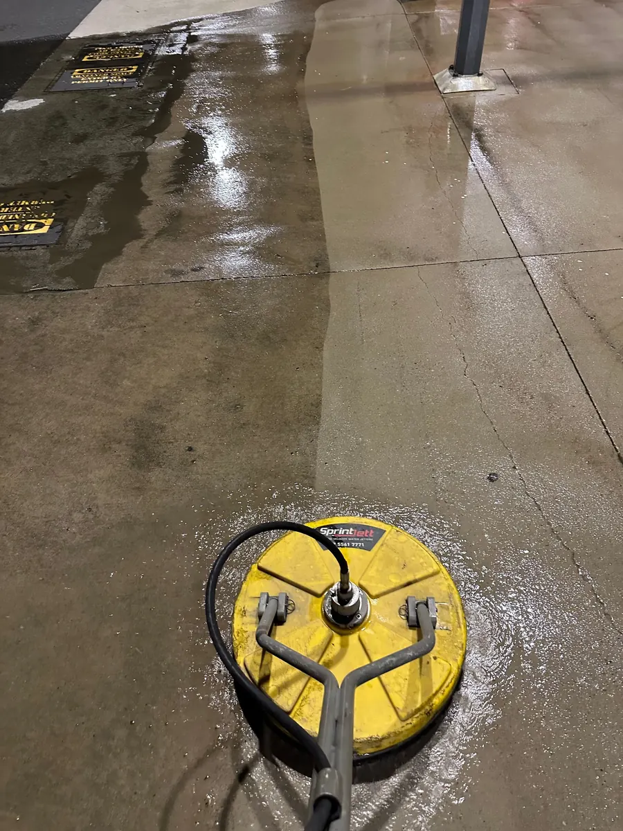 Pressure Cleaning by Top Clean Specialist