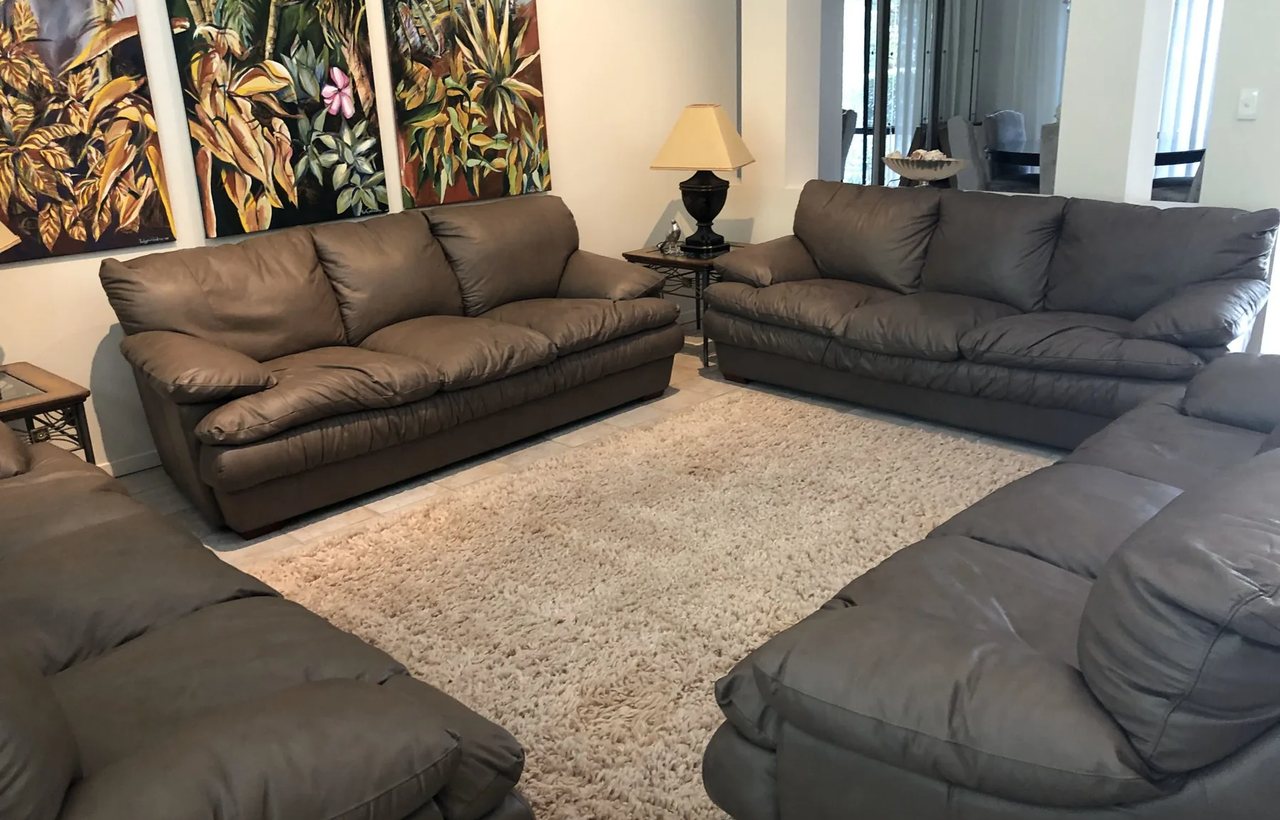 Leather Lounge Cleaning